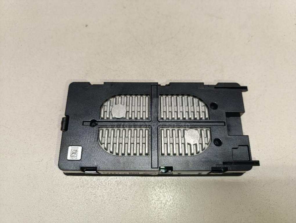 Док-станция для беспроводной зарядки