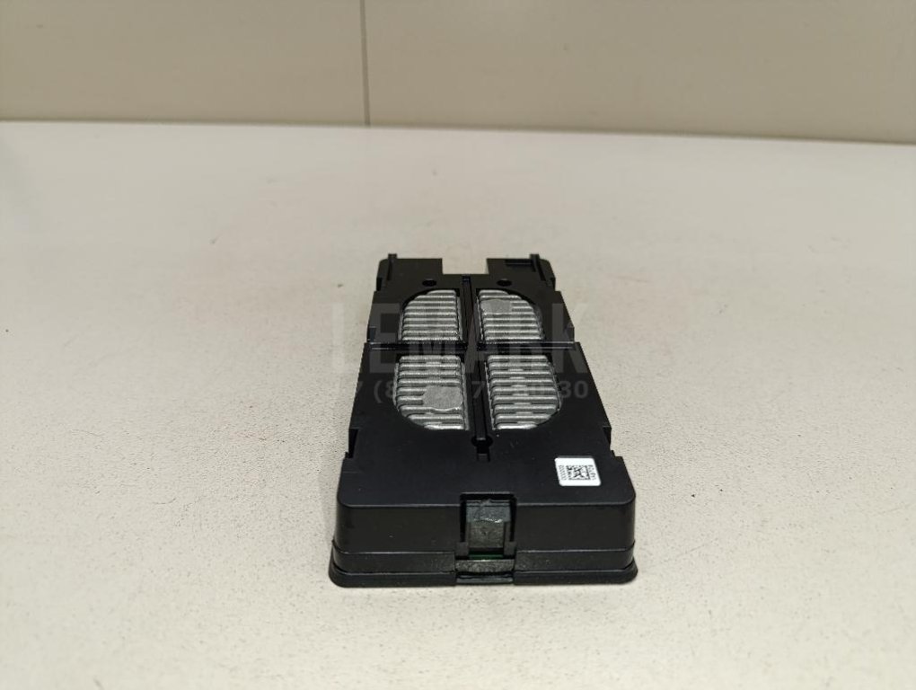 Док-станция для беспроводной зарядки