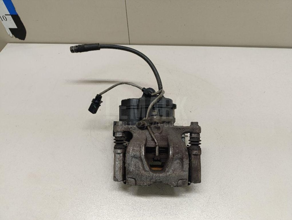 Суппорт тормозной задний правый