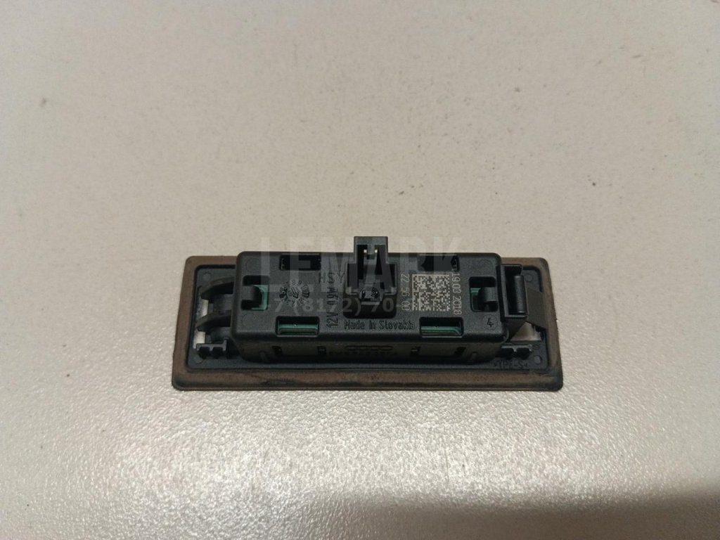 Фонарь подсветки номера для  Alfa Romeo Giulietta 2010-2020