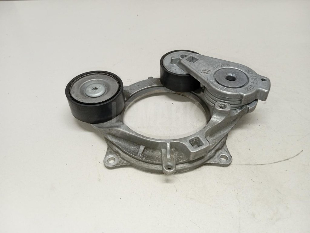 Ролик-натяжитель ручейкового ремня