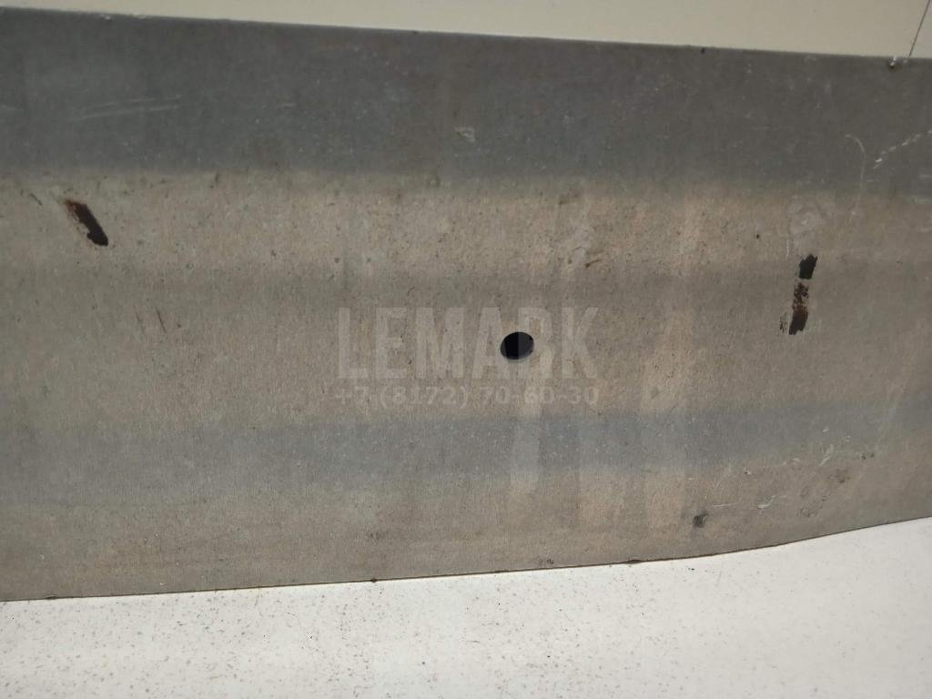 Усилитель переднего бампера