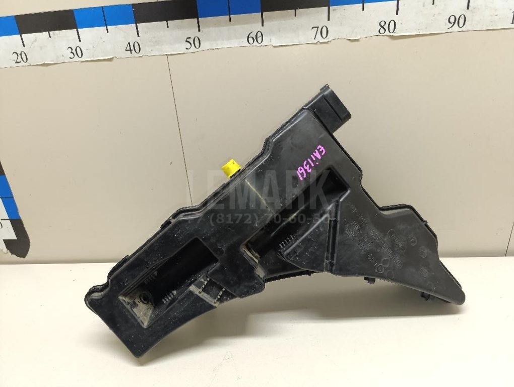 Бачок омывателя лобового стекла