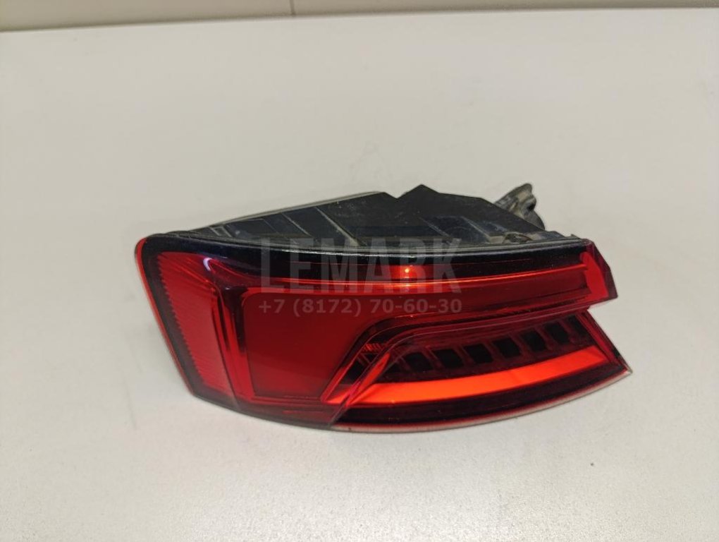 Фонарь задний наружный левый