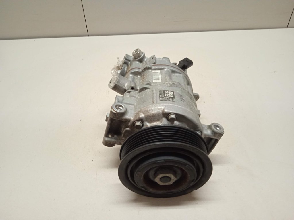 Компрессор кондиционера для  Audi A4 [B8] Allroad 2009-2015