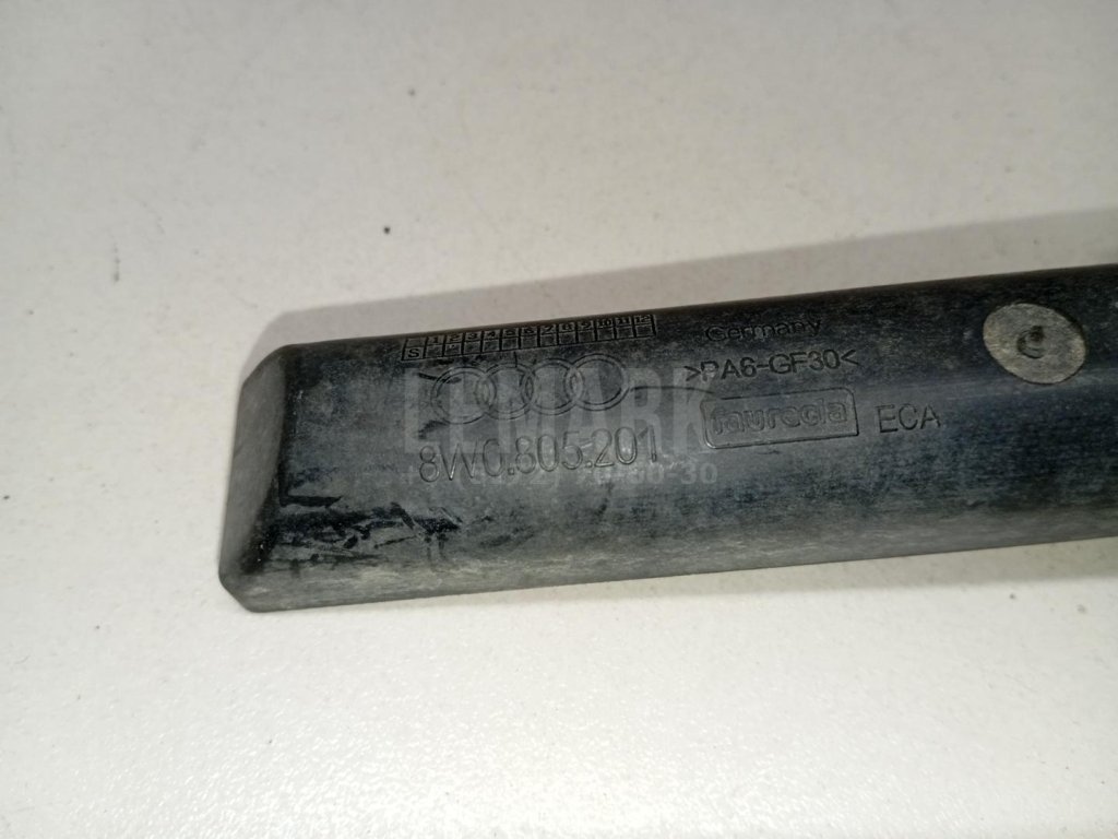 Кронштейн радиатора