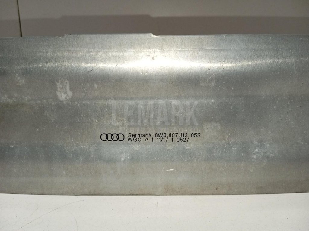 Усилитель переднего бампера