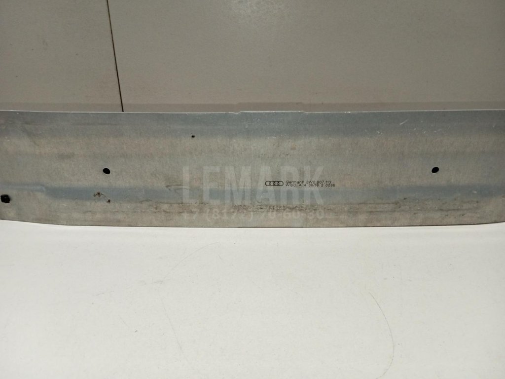 Усилитель переднего бампера