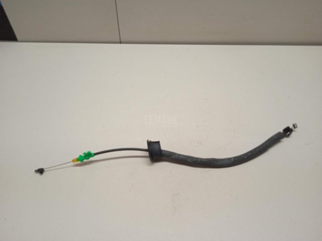 Трос открывания передней двери