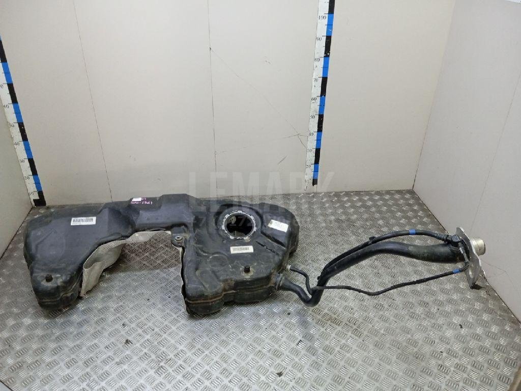 Бак топливный