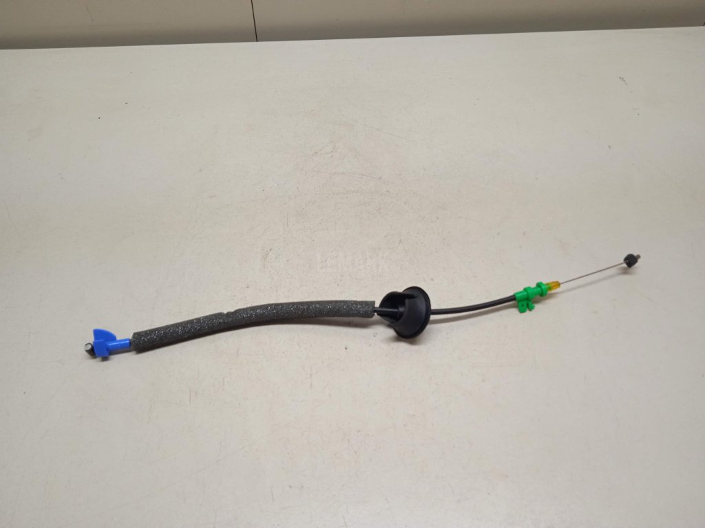 Трос открывания двери