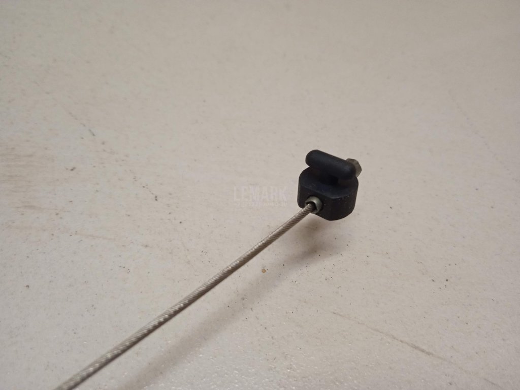 Трос открывания двери