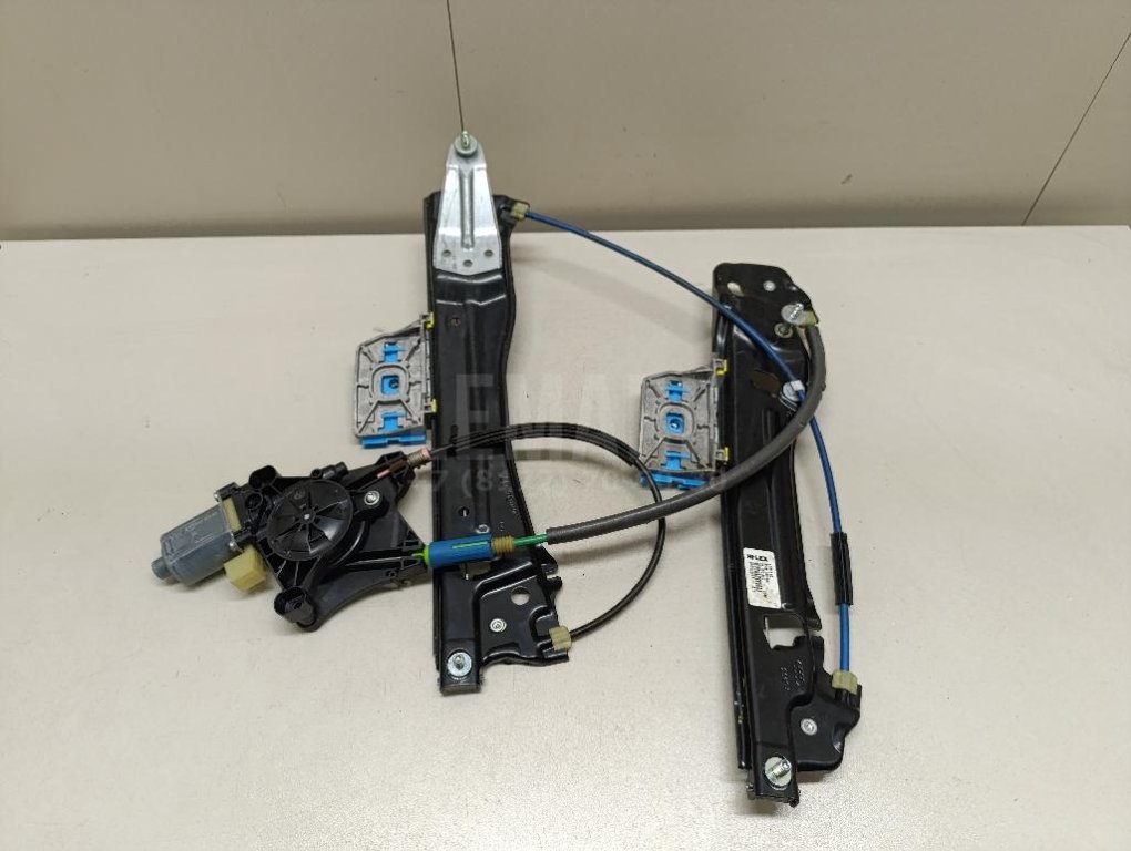 Стеклоподъемник электр. задний левый