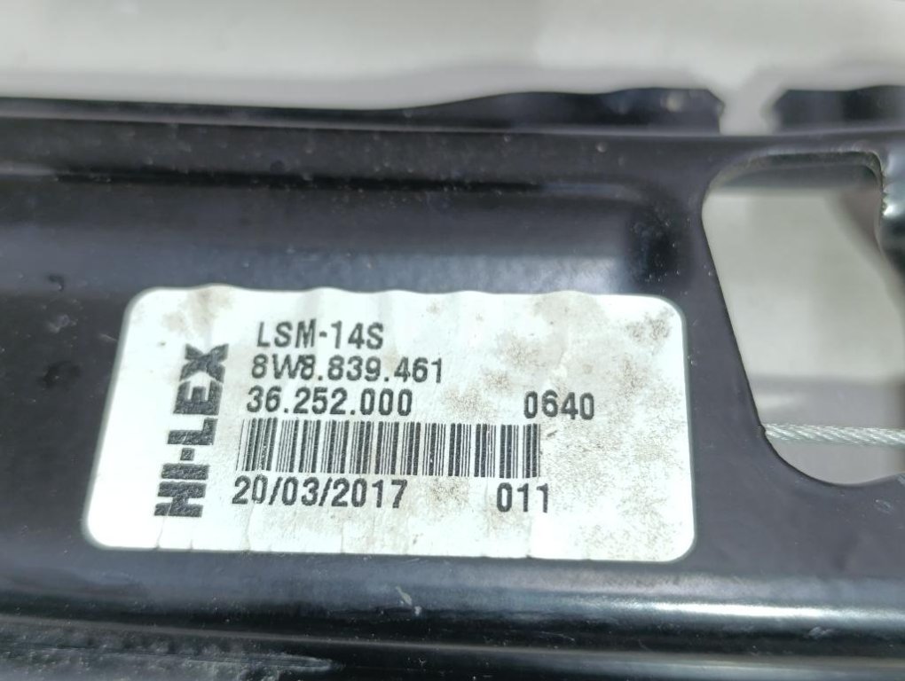 Стеклоподъемник электр. задний левый