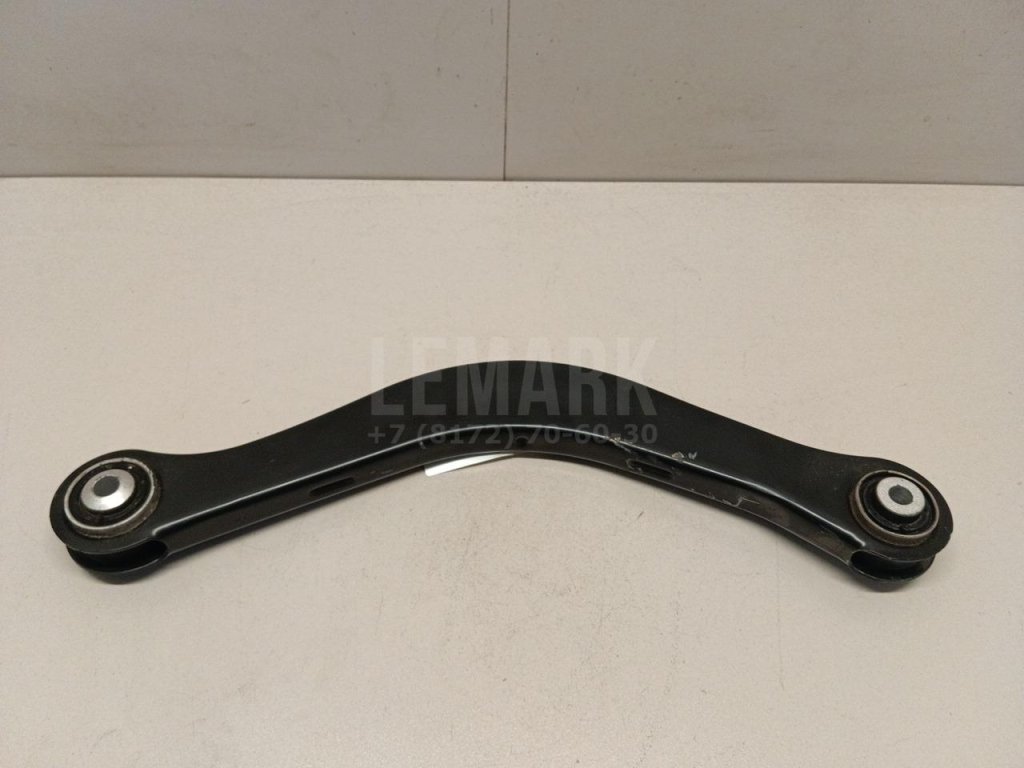 Рычаг задний верхний левый