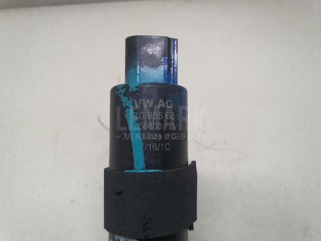 Насос омывателя фар