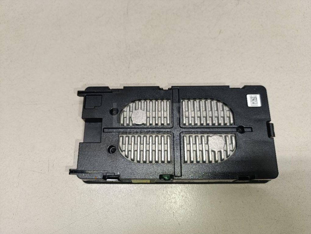 Док-станция для беспроводной зарядки