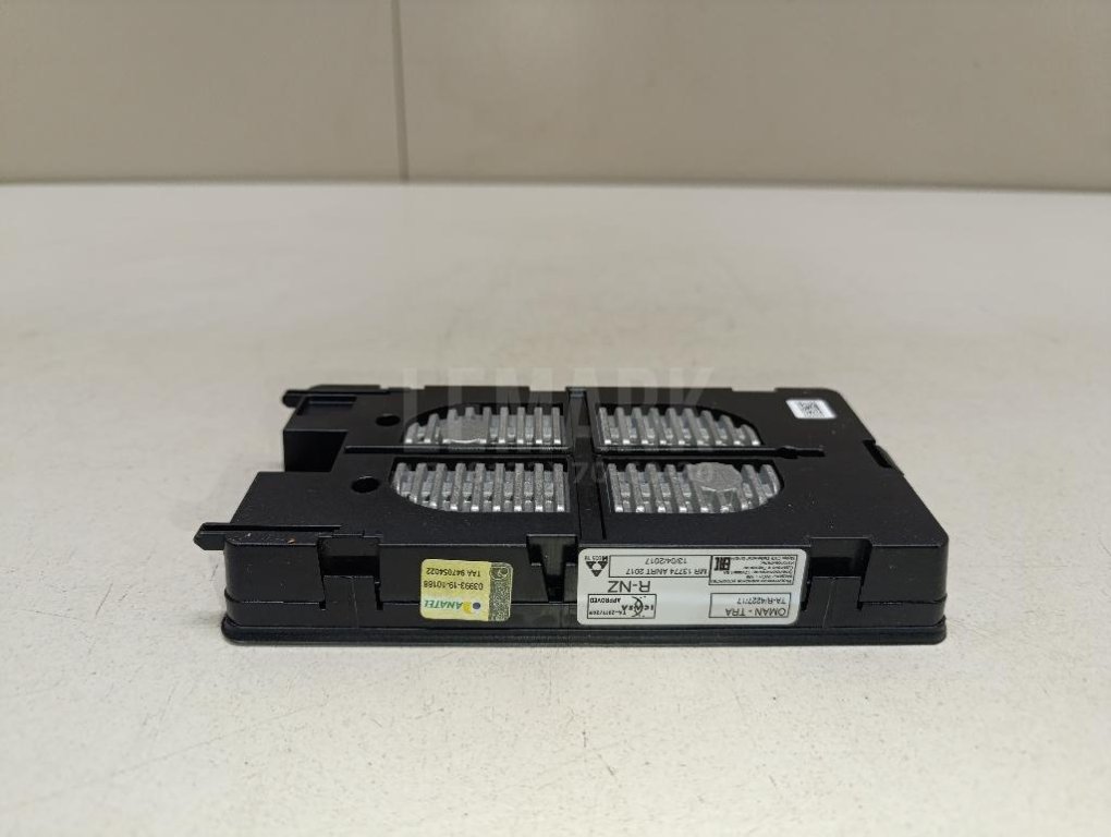 Док-станция для беспроводной зарядки