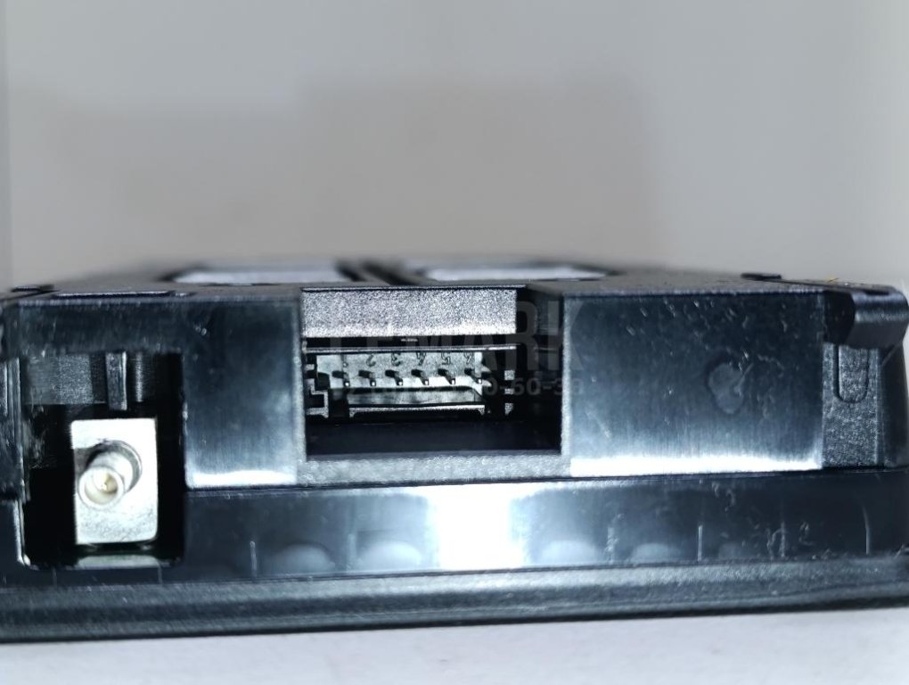 Док-станция для беспроводной зарядки