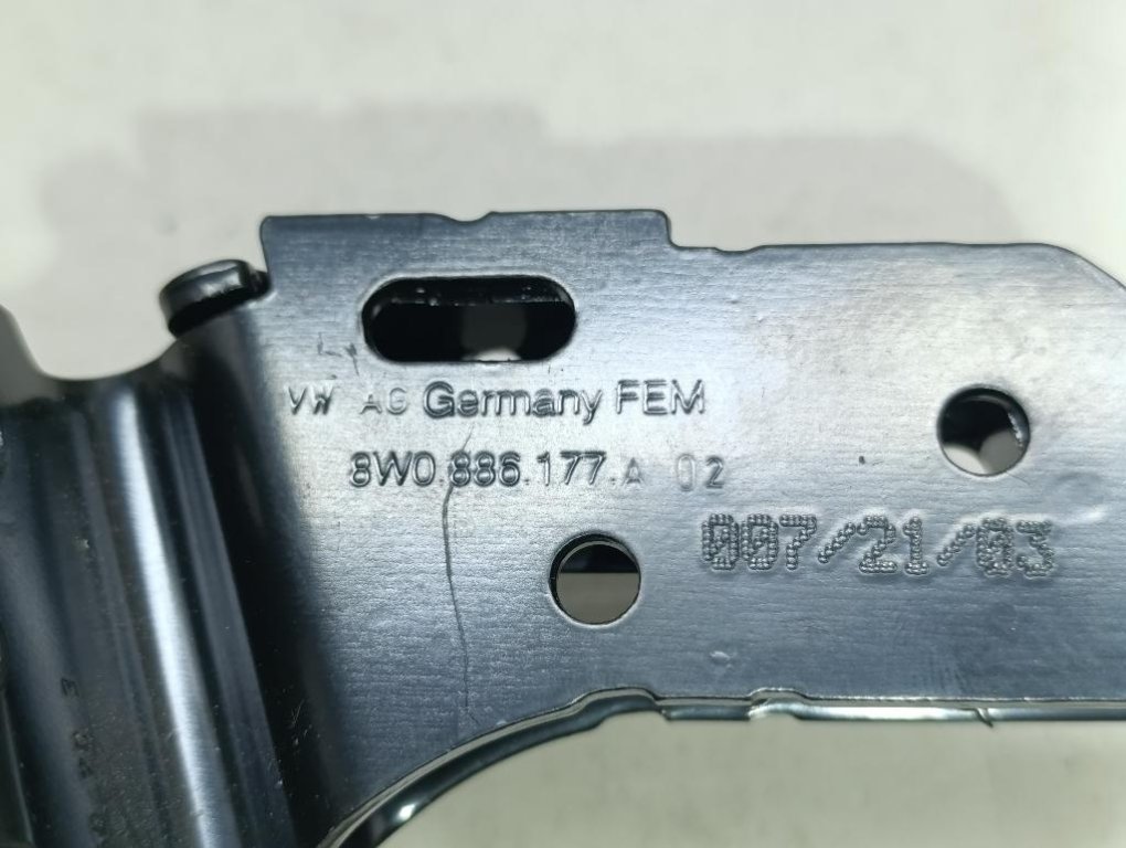 Кронштейн (сопут. товар)