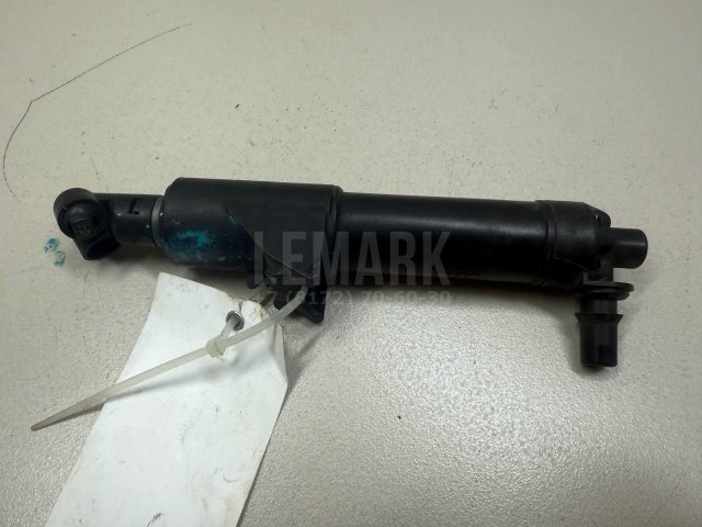 Форсунка омывателя фары