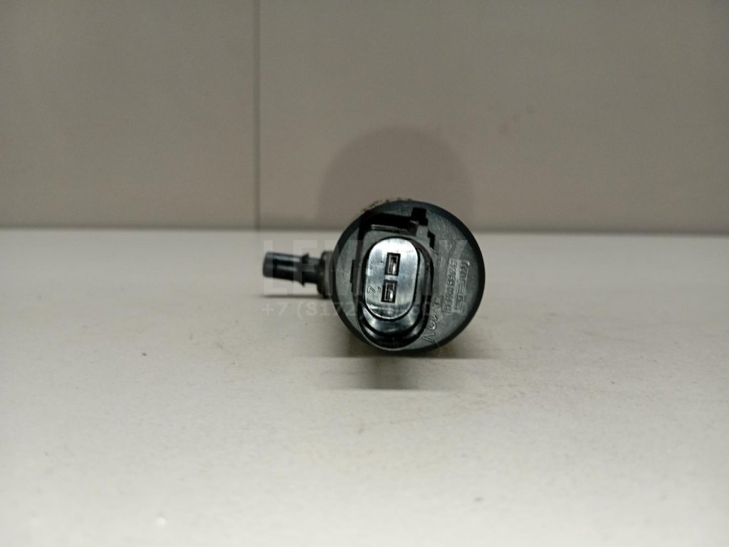 Насос омывателя фар