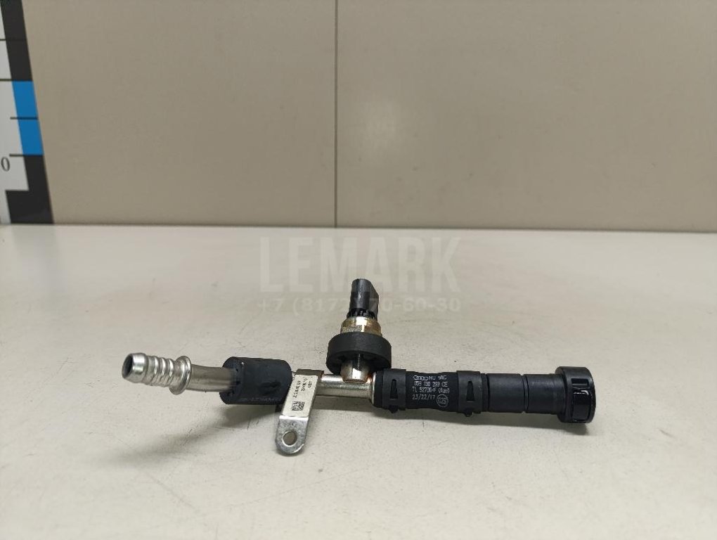 Трубка топливная