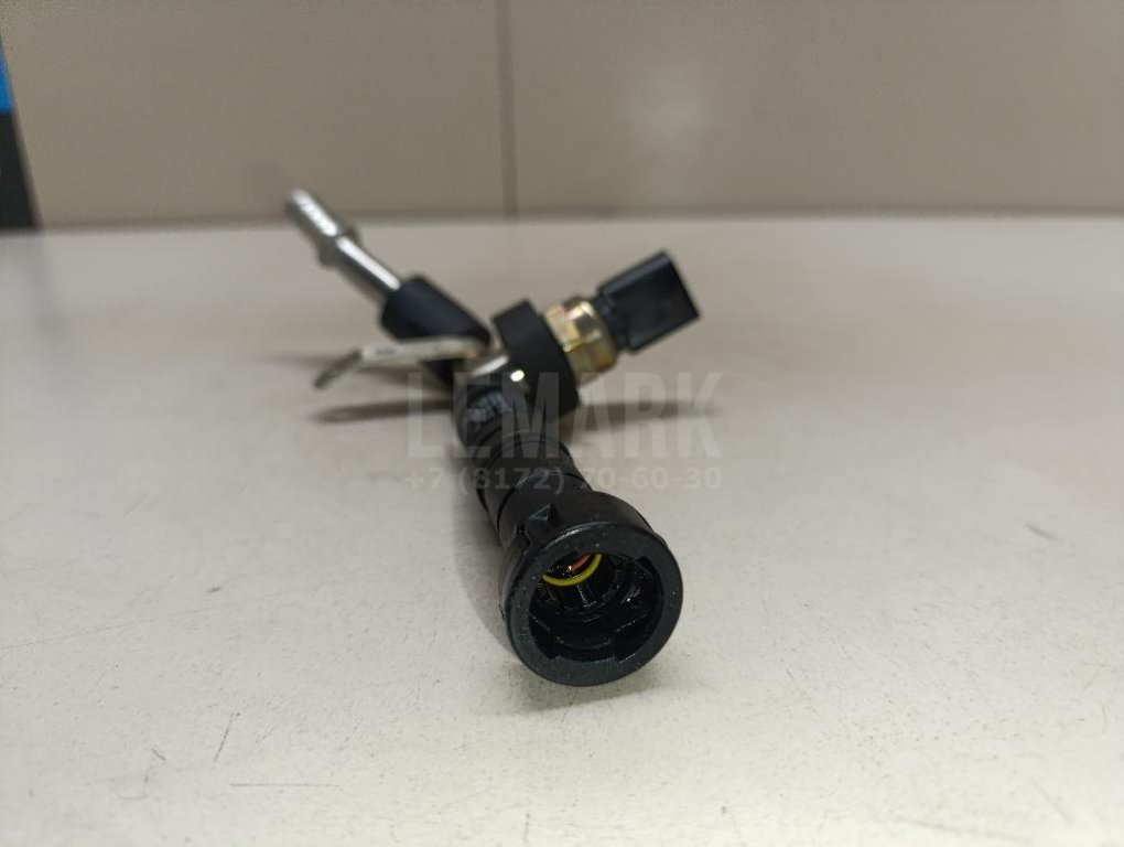 Трубка топливная