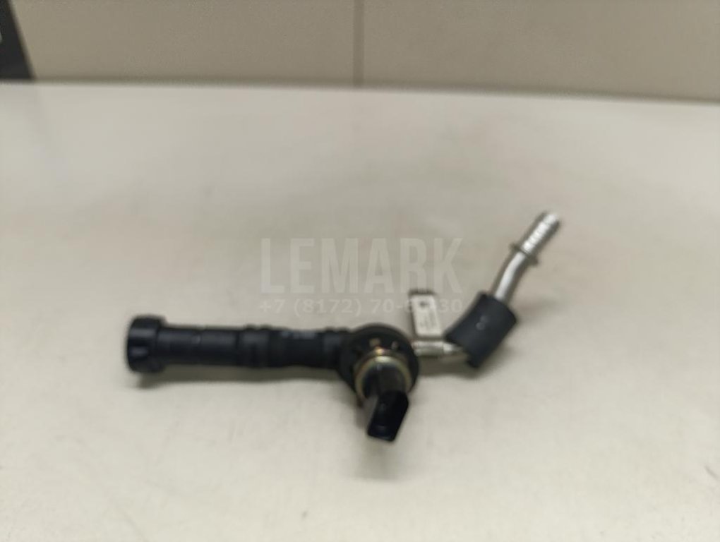 Трубка топливная