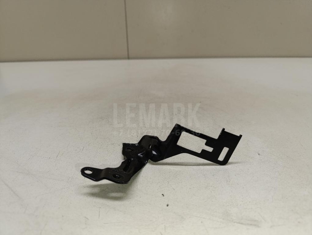 Кронштейн (сопут. товар) для  Alfa Romeo Giulietta 1977-1985