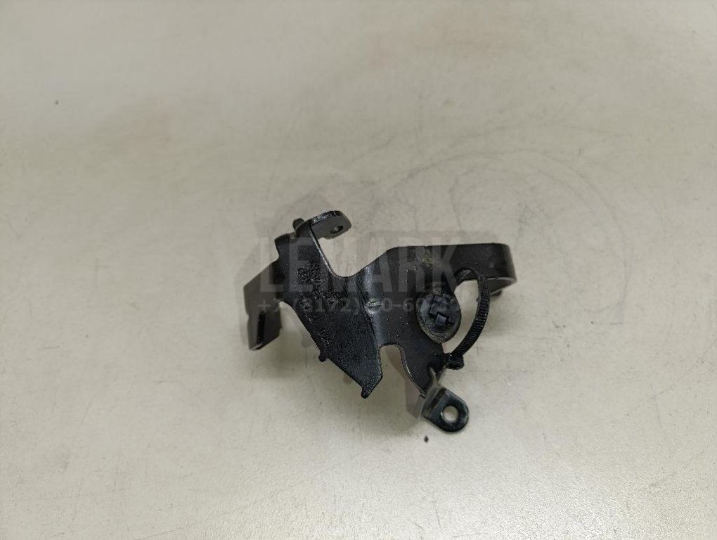 Кронштейн (сопут. товар)