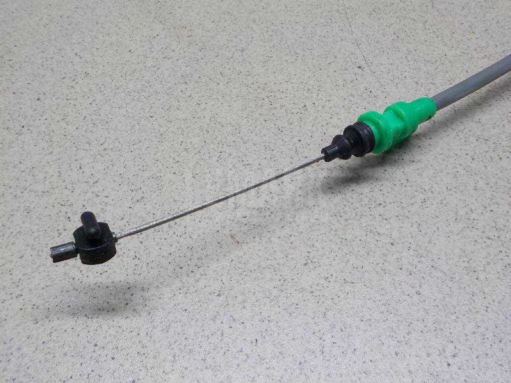 Трос открывания передней двери