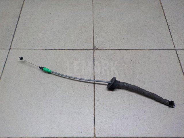 Трос открывания передней двери