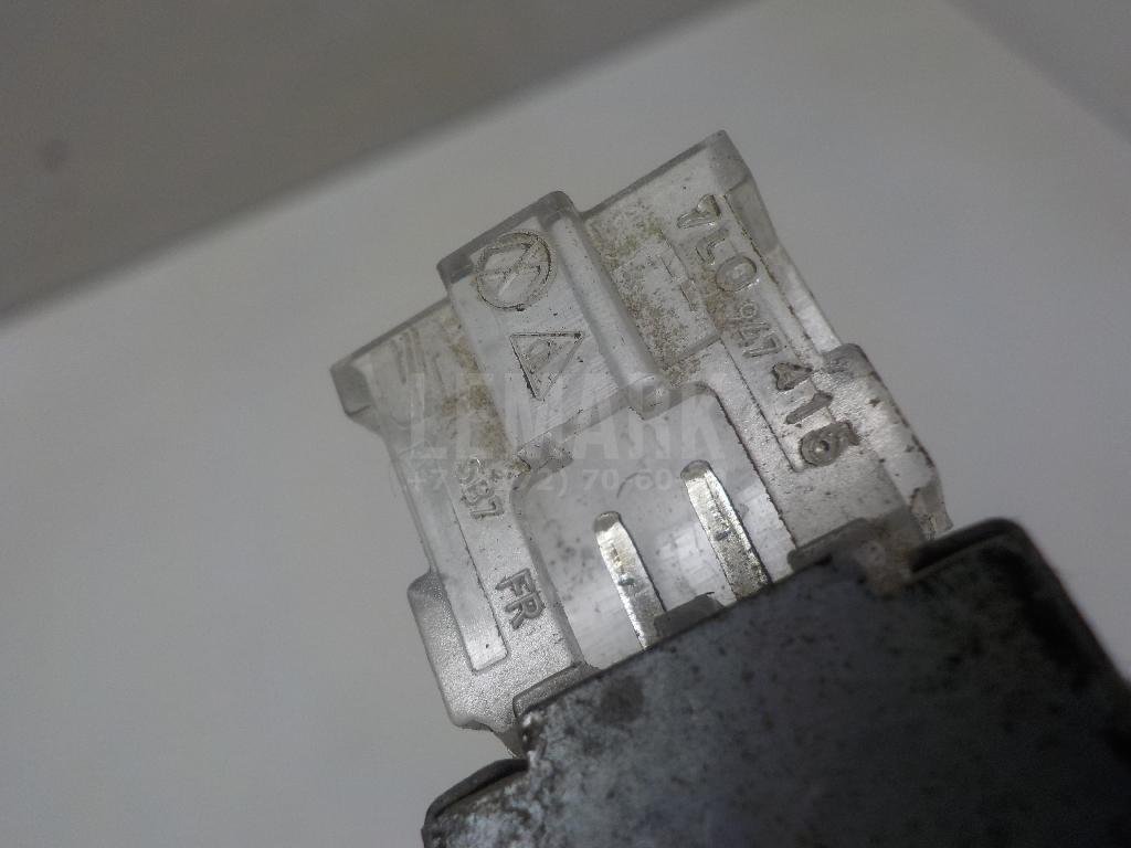 Плафон салонный