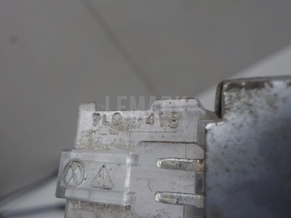 Плафон салонный