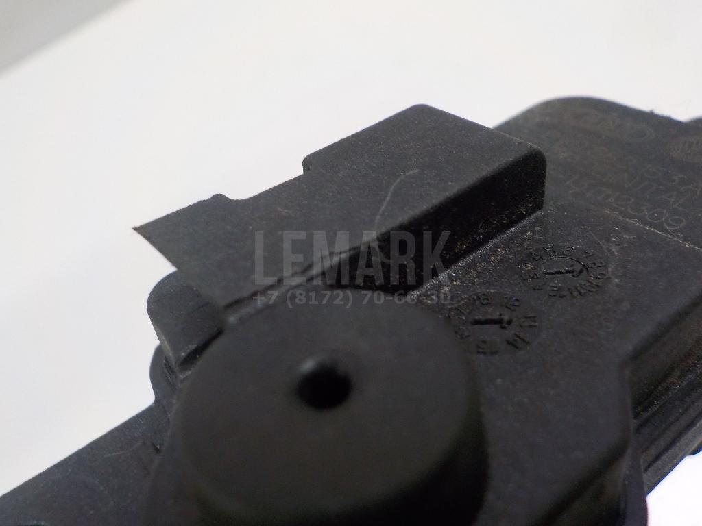 Активатор замка крышки бензобака