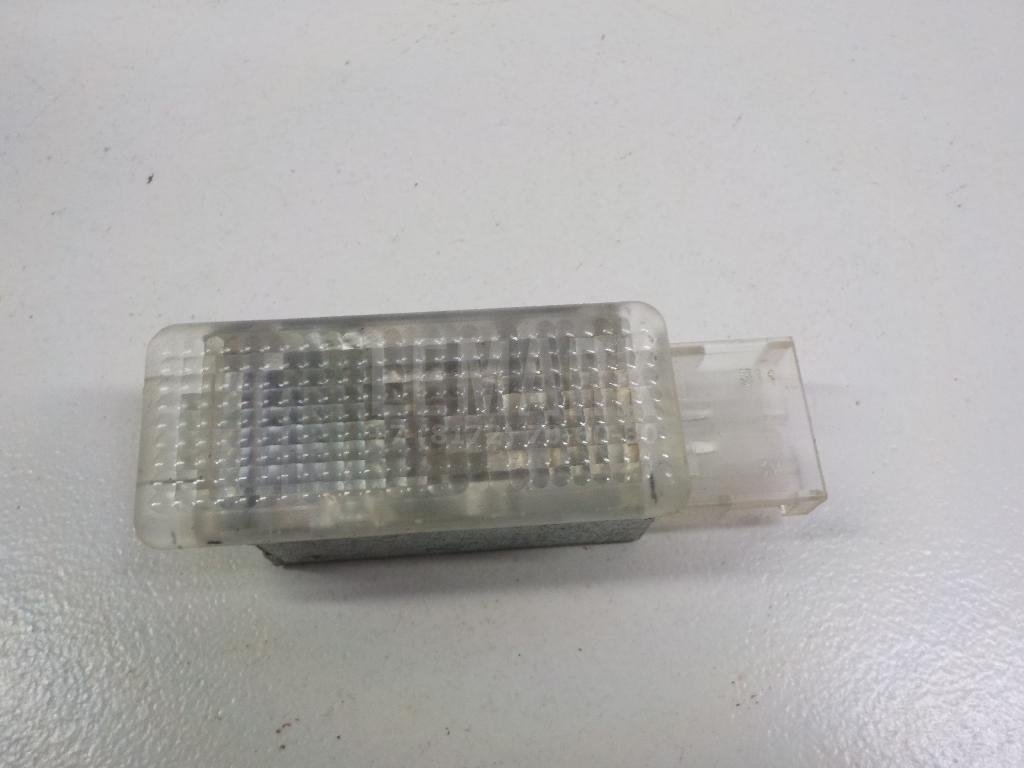 Плафон салонный