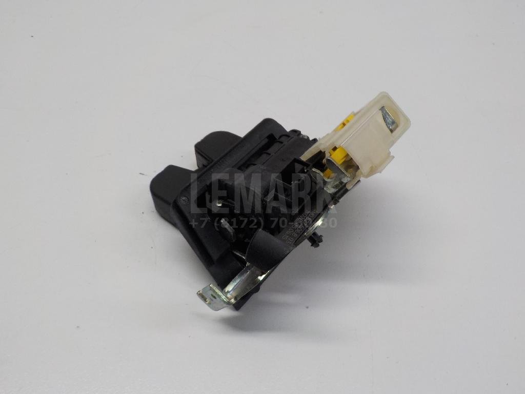 Замок багажника