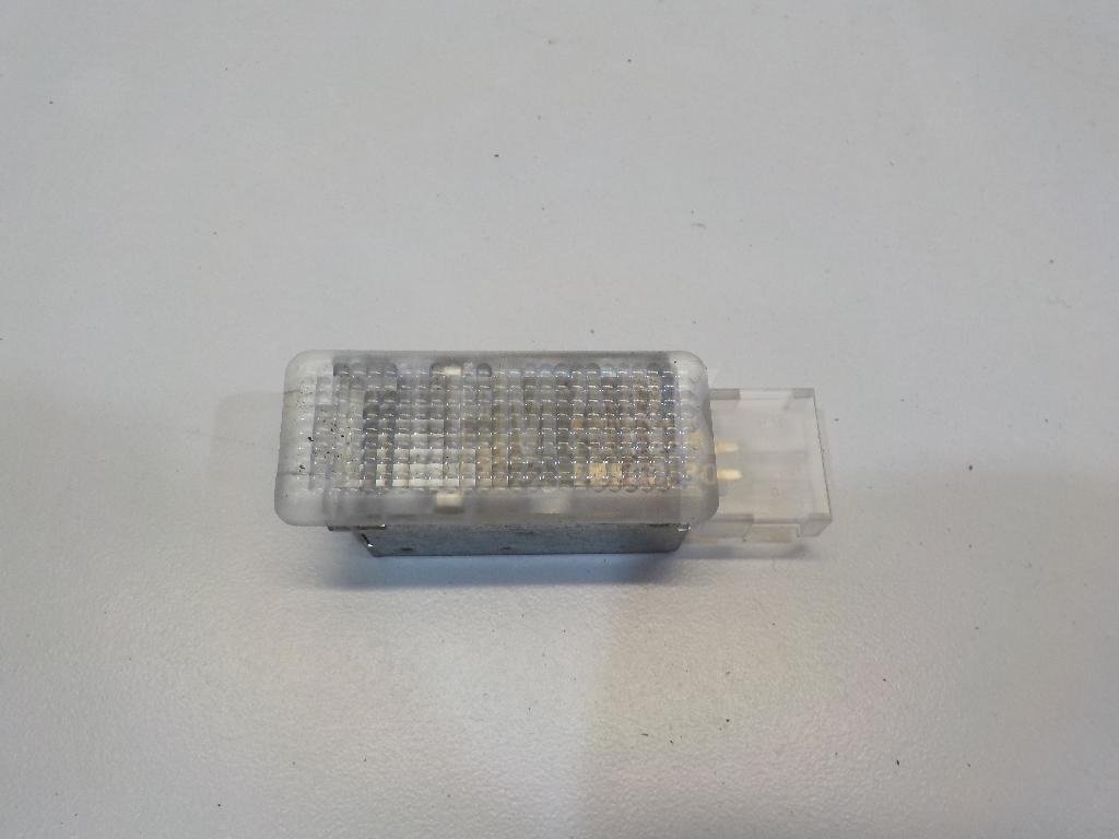 Плафон салонный