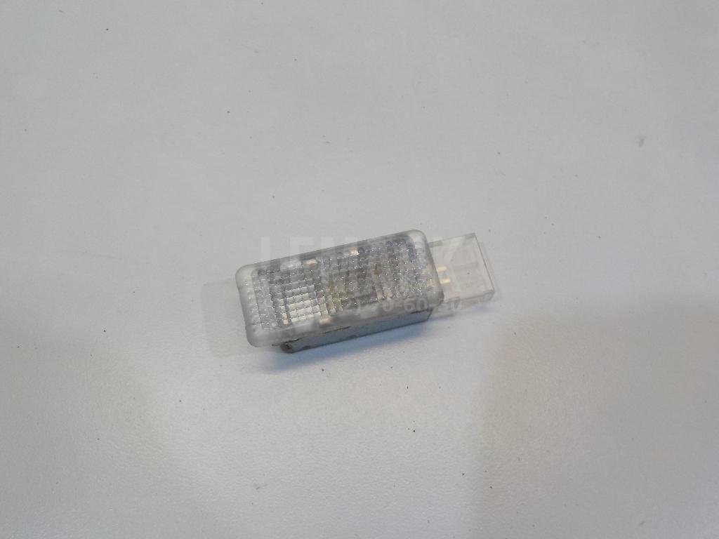 Плафон салонный