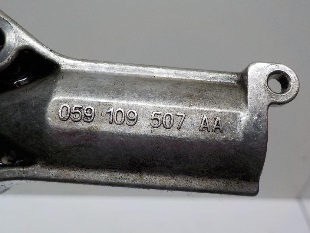 Натяжитель цепи