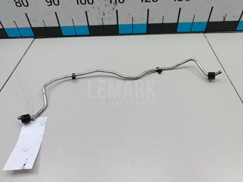 Трубка топливная