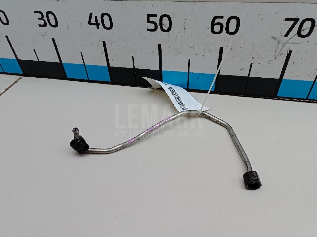 Трубка топливная