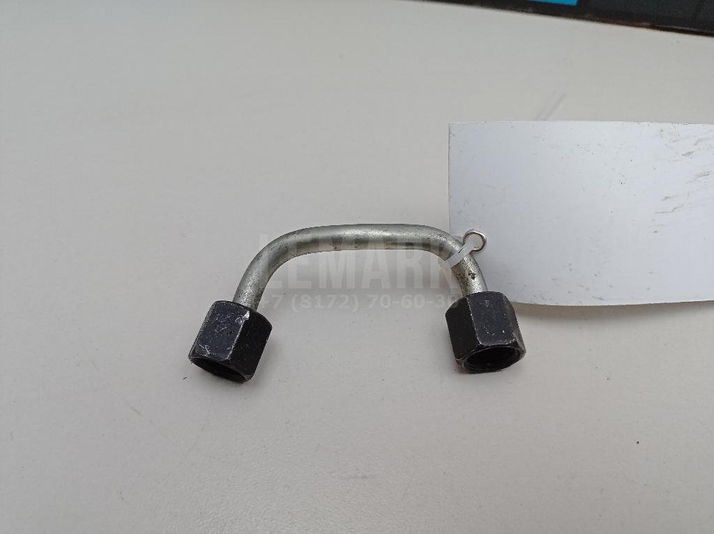 Трубка топливная