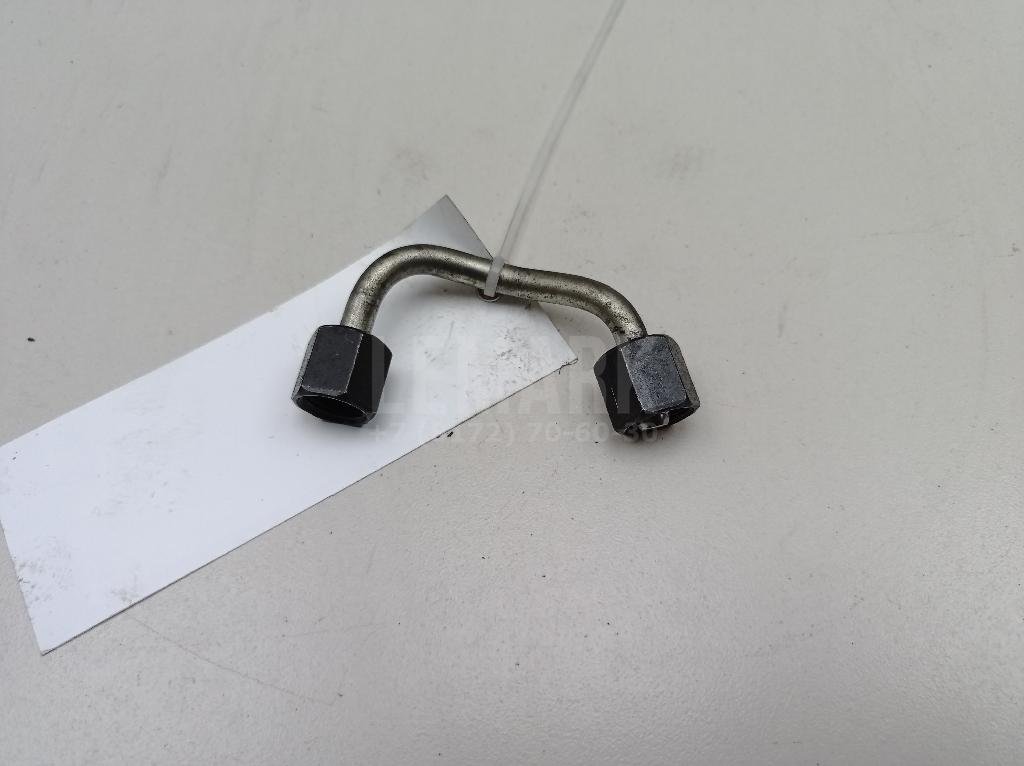 Трубка топливная