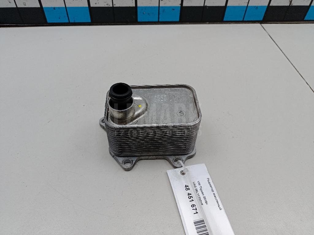 Радиатор масляный для  Audi A5/S5 [8F] Cabrio 2010-2016