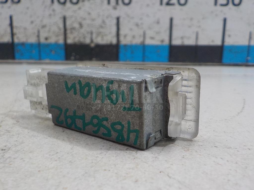 Плафон салонный