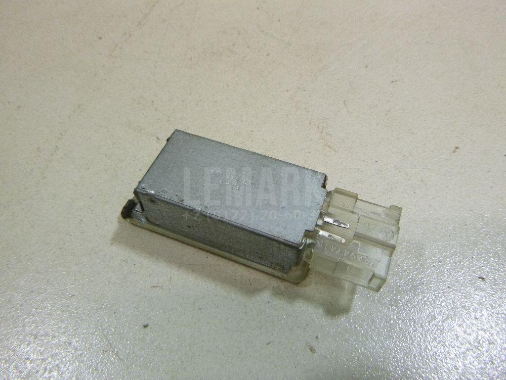 Плафон салонный