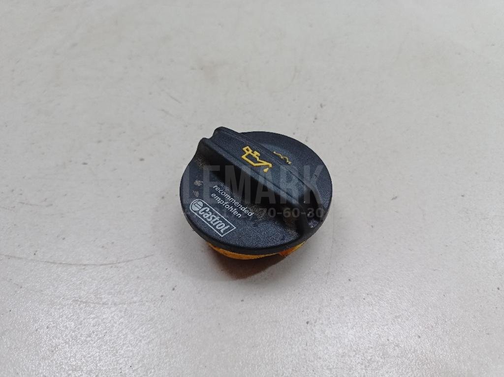 Крышка маслозаливной горловины