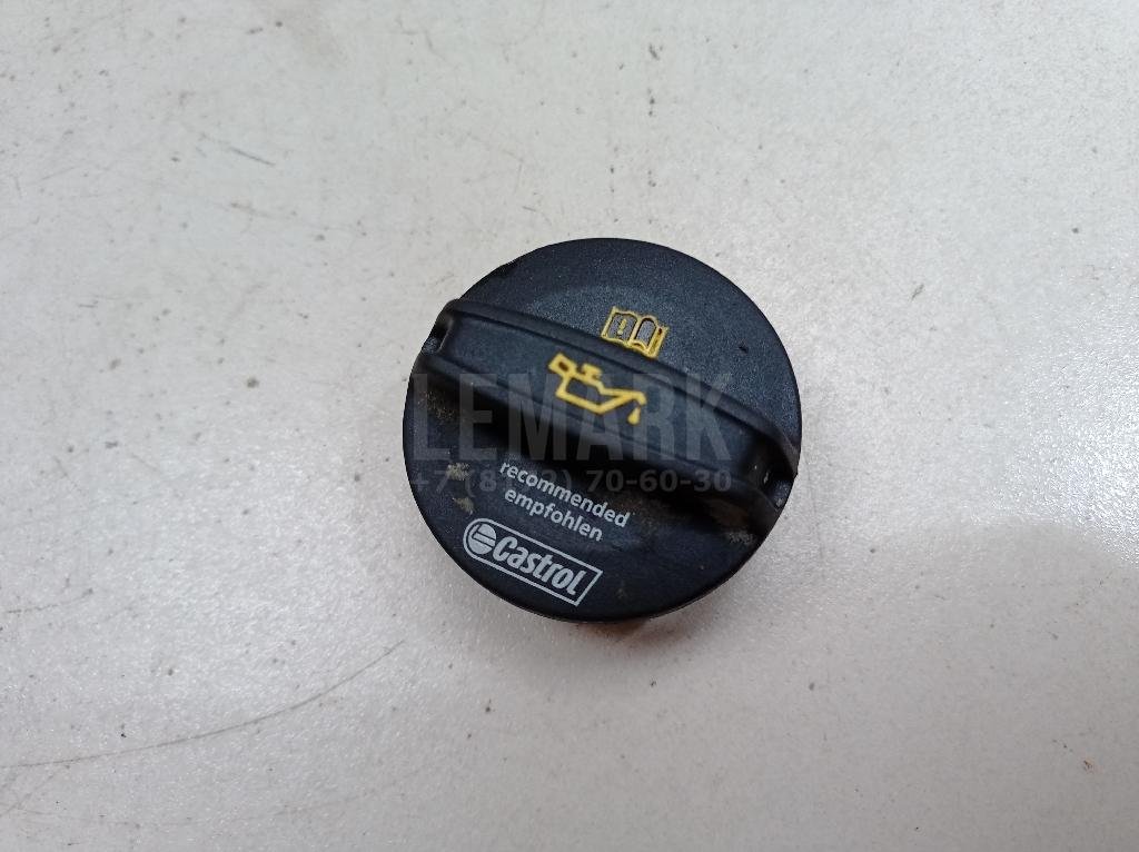 Крышка маслозаливной горловины